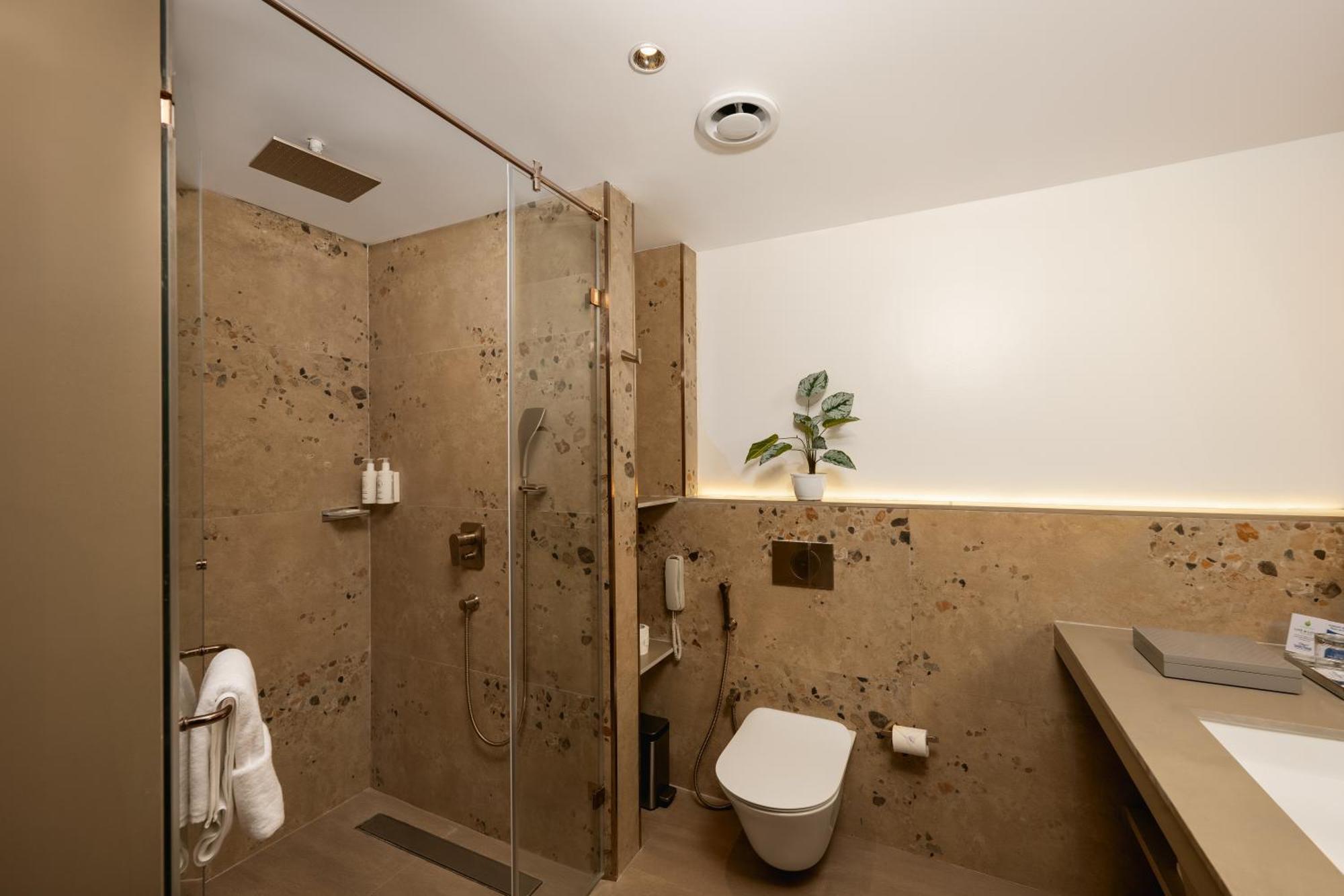 Cloud9 Sarovar Premiere Palomen Goa Bãi biển Bãi biển Palolem Ngoại thất bức ảnh